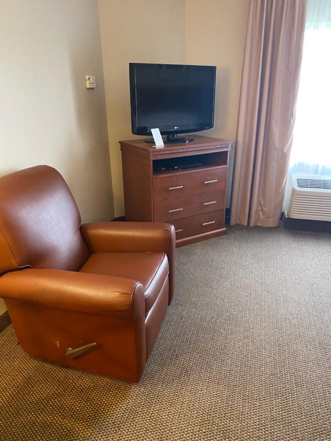Candlewood Williamsport By Ihg Экстерьер фото