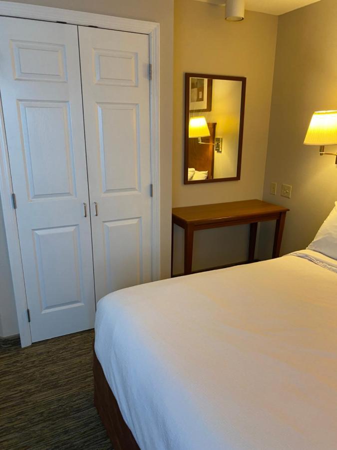 Candlewood Williamsport By Ihg Экстерьер фото